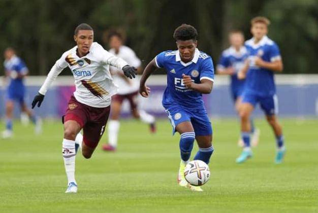  今夜亚冠焦点战，阿贾克斯更衣室发声，质疑声仍在，数据趋势出现新变化