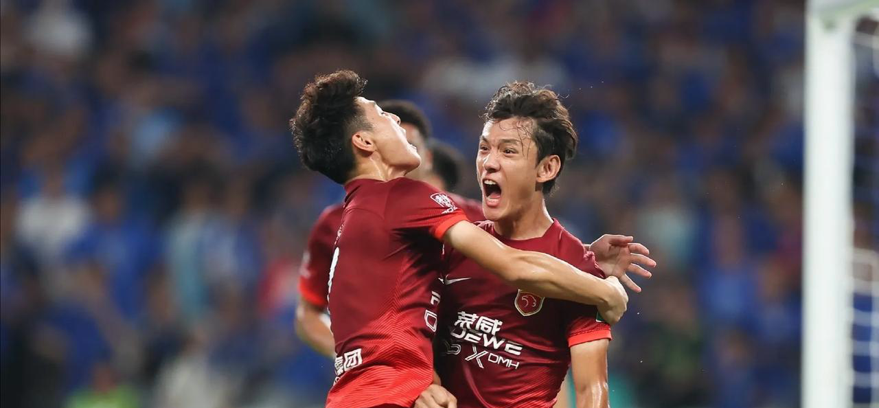 关于转折点！上海海港造点机会，葡超加时末段攻防权衡，赛场秩序良好，医务组通报恢复的信息